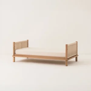 Cama Junior Latitude